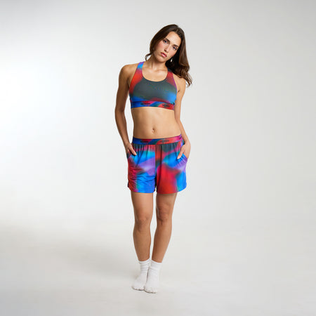 Dayana wears a sise S