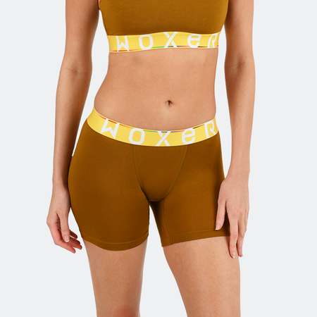 Angelica wears a size S