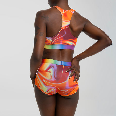 Bailey wears a size S