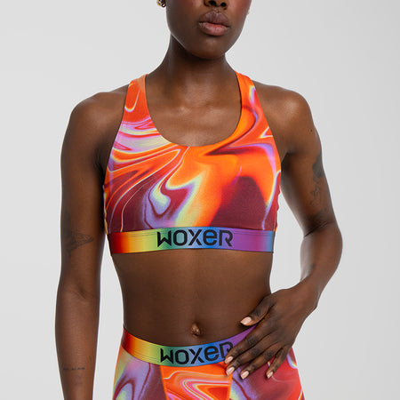 Bailey wears a size S