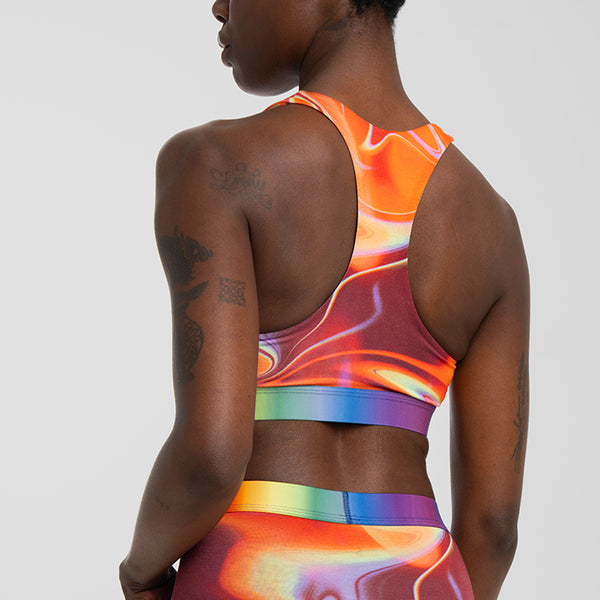 Bailey wears a size S