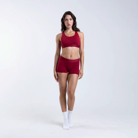 Dayana wears a size S