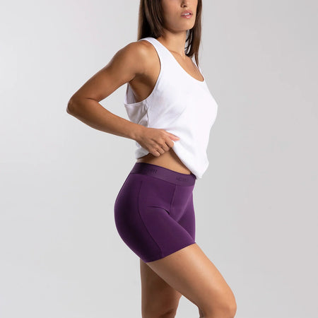 Dayana wears a size S