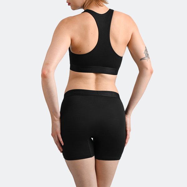 Kaytie wears a size S