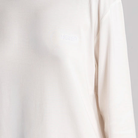 Eliza wears a size S