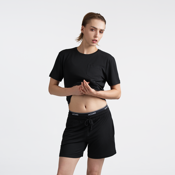 Kaytie wears a size S