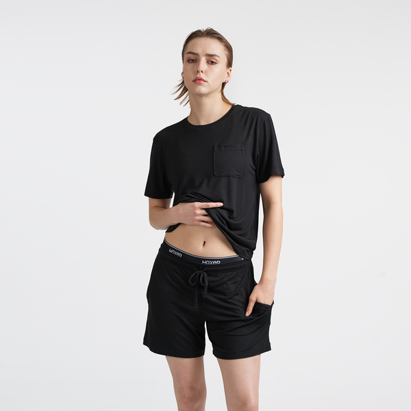 Kaytie wears a size S