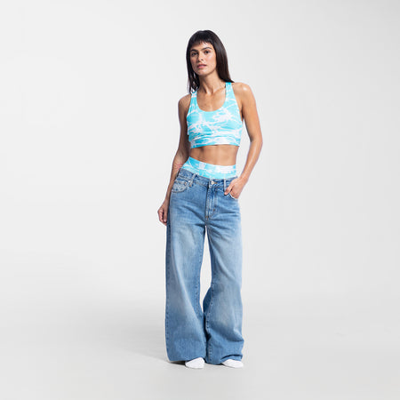 Paloma wears a size S