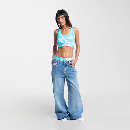Paloma wears a size S
