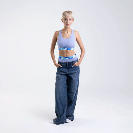 Sofia wears a size S