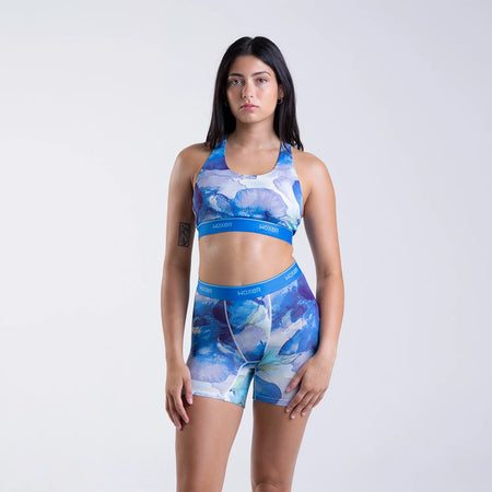 Maya wears a size S