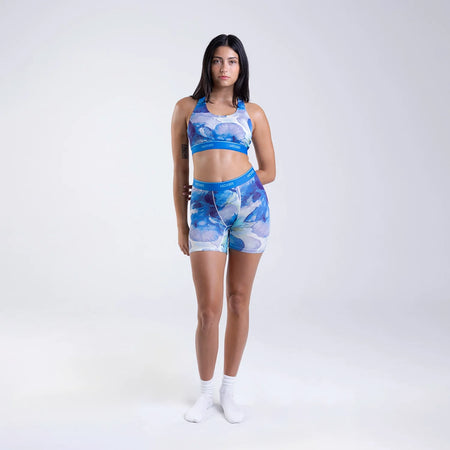 Maya wears a size S