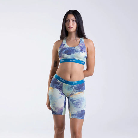 Maya wears a size S