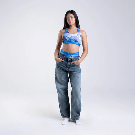 Maya wears a size S