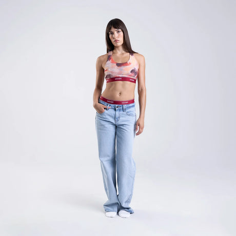 Dayana wears a size S
