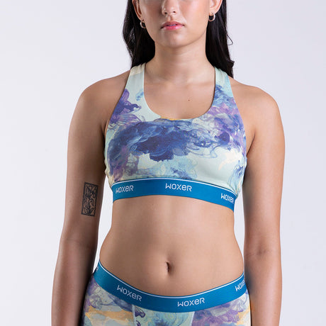 Maya wears a size S