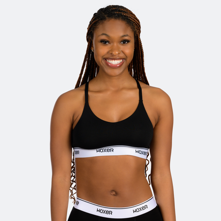 Niyah wears a size S